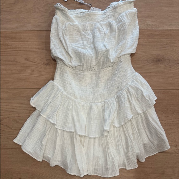 White Ruffled Strapless Dress - Picture 2 of 2